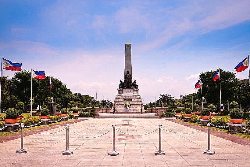 Rizal Park (Luneta)