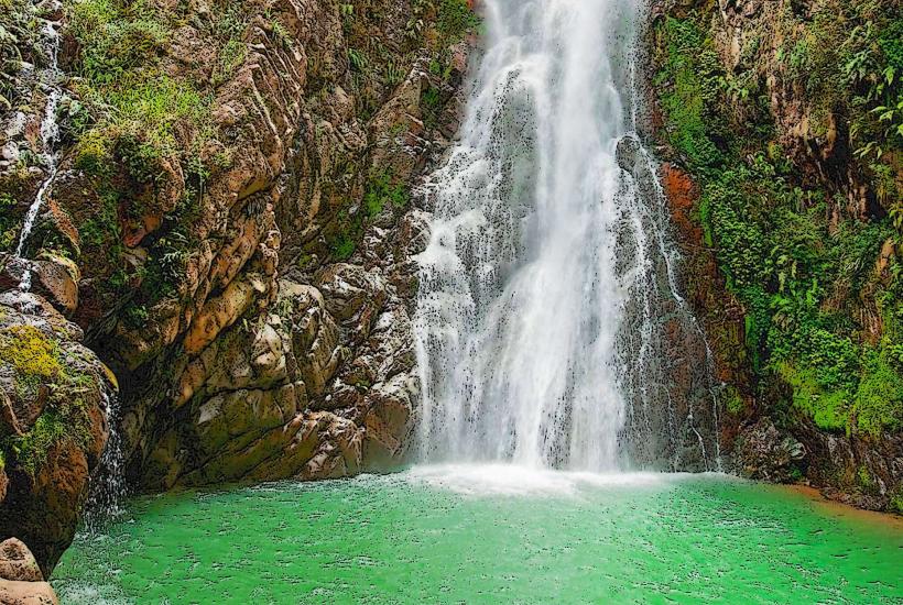 Водопадът Агуас Бланкас