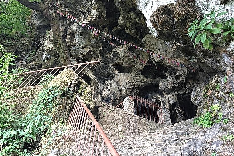 Bat Cave (Chameri Gufa)