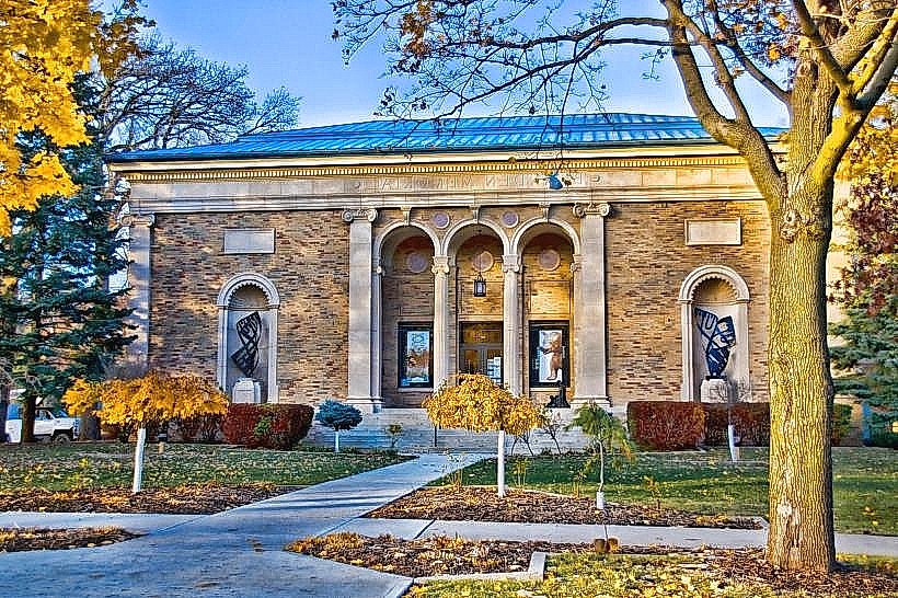 Blanden Memorial Art Museum