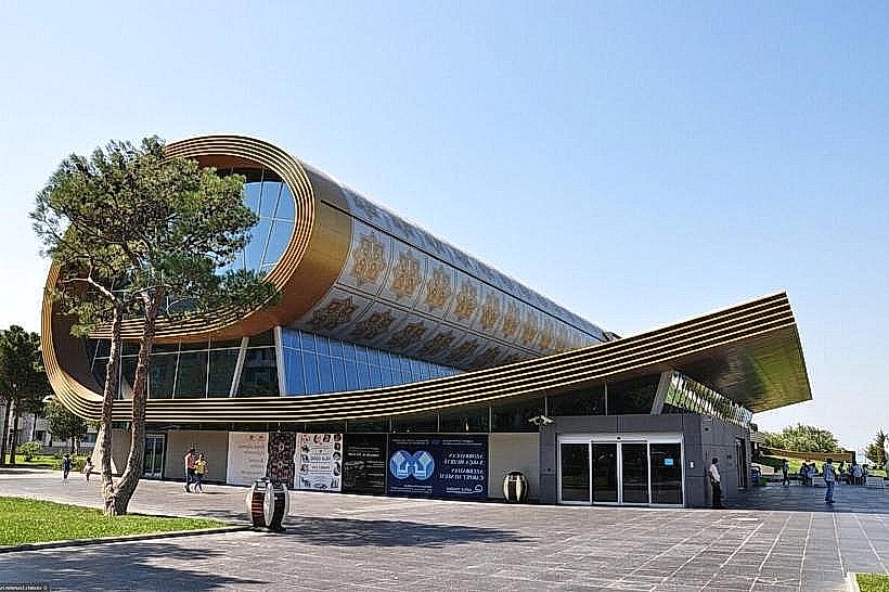 Azerbaijan Carpet Museum