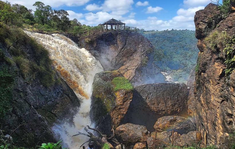 Chepkiit Waterfalls