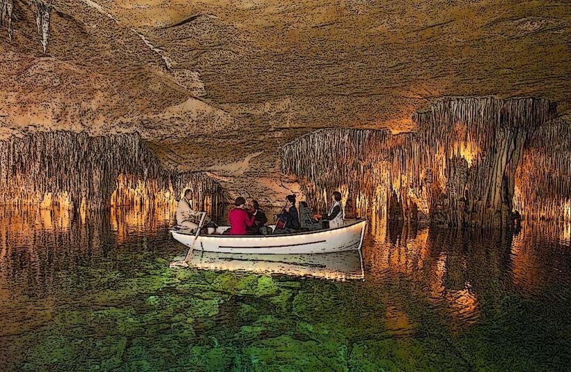 Cuevas del Drach (Dragon Caves)