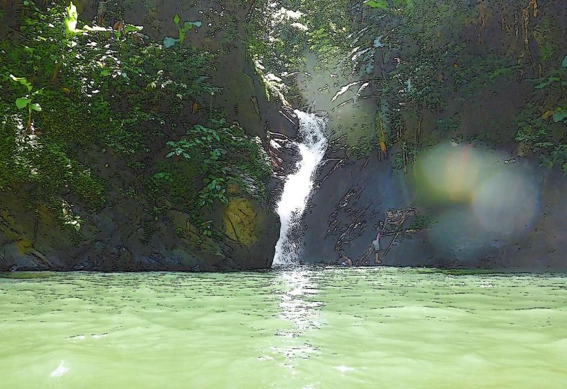 Водопадът Cascadoux