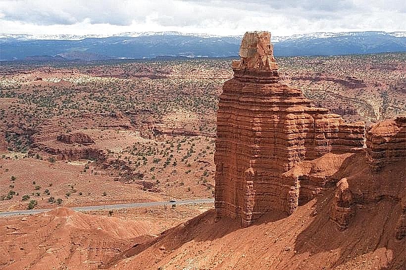 Chimney Rock Trail