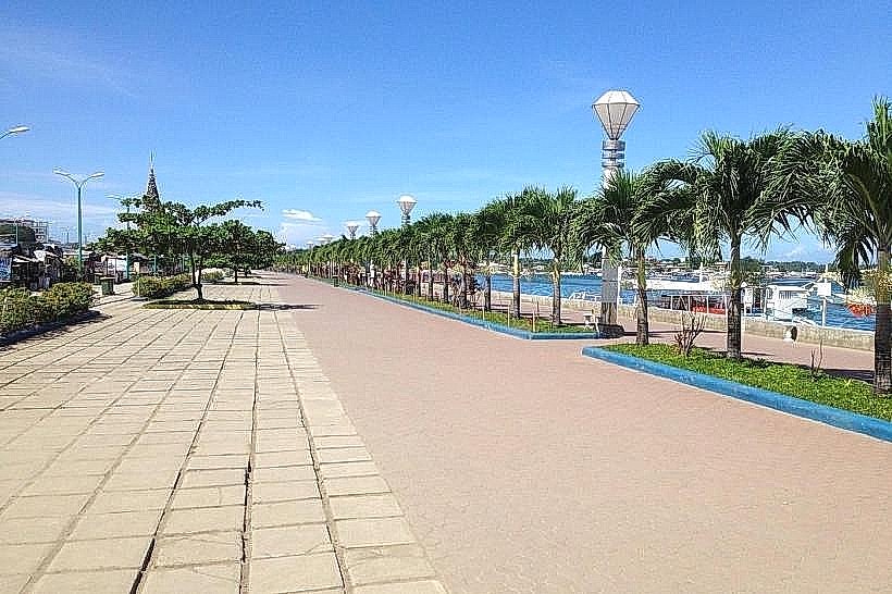 Puerto Princesa City Baywalk Park