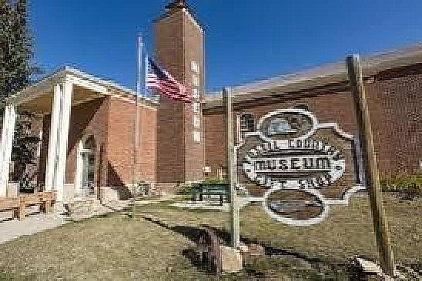 Historic Fossil Country Museum