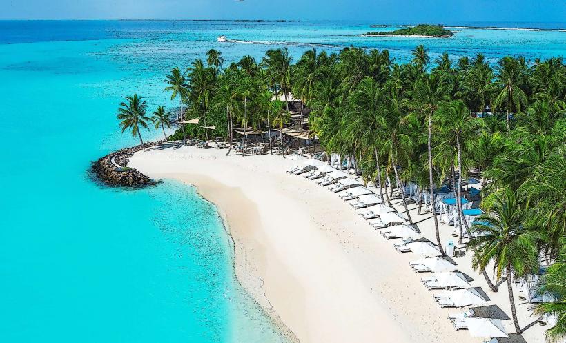 Reethi Rah Beach