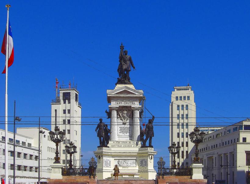 Monumento a los héroes de iquique