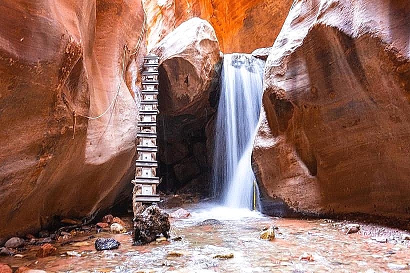 Kanarra Falls Trail