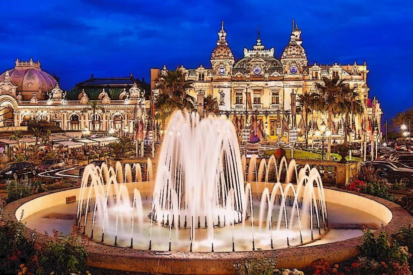 Fontaine de Monaco-Ville