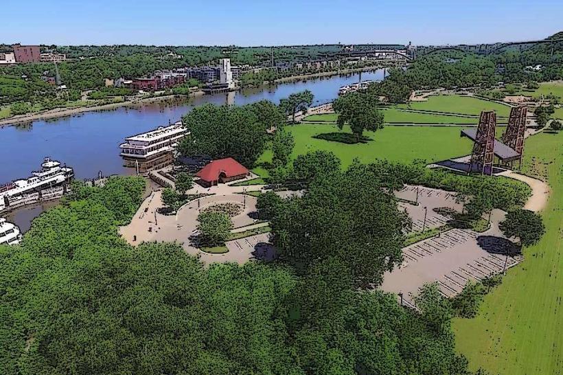 Harriet Island Park