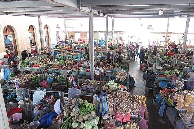 Praia Municipal Market