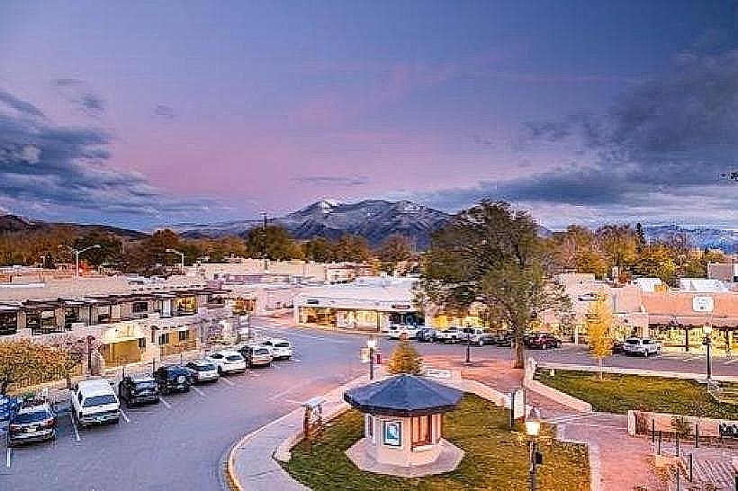 Taos Plaza