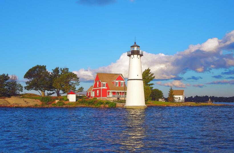 Rock Island Lighthouse