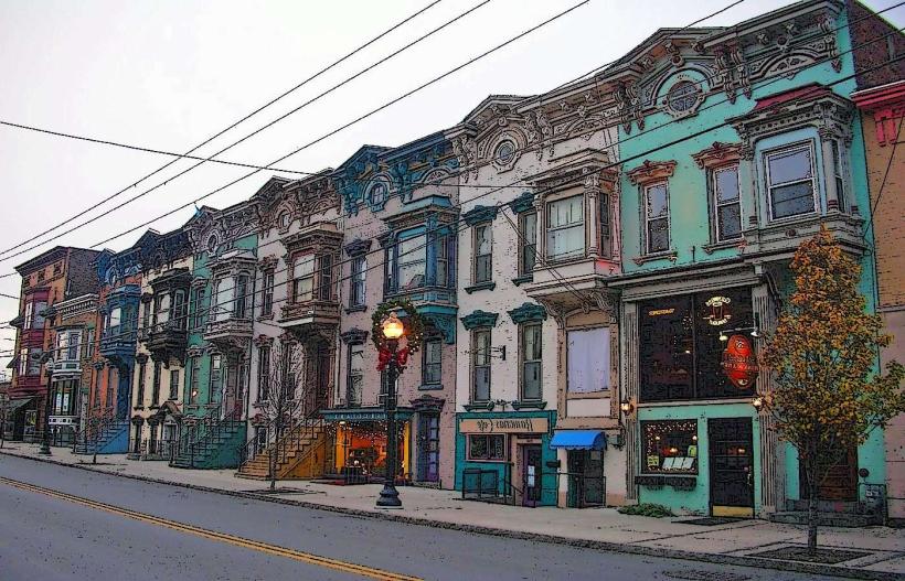Lark Street Historic District е част от квартала Vibrant Center