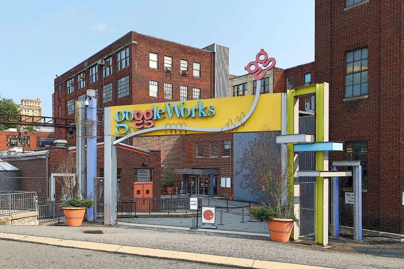 GoggleWorks Center for Arts