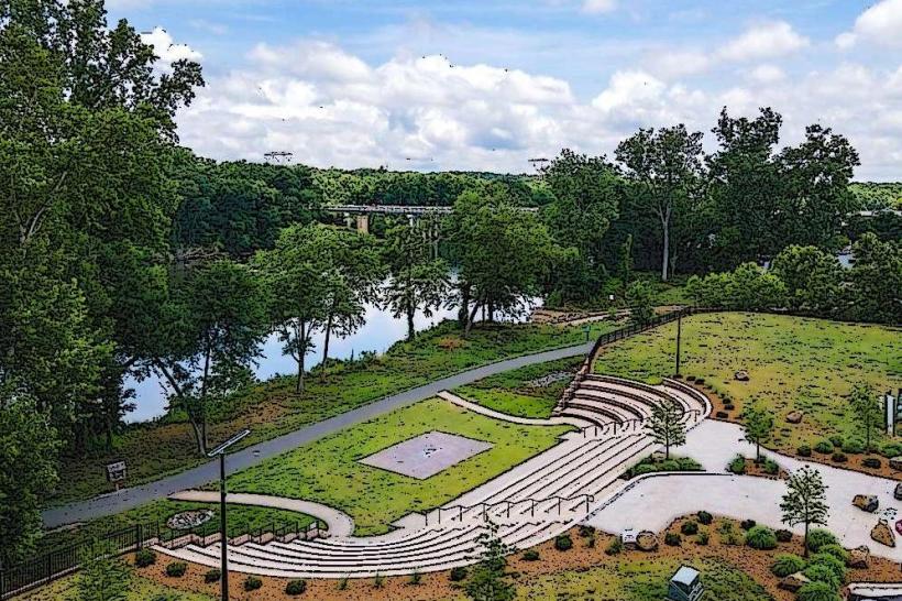 Riverwalk Amphitheater