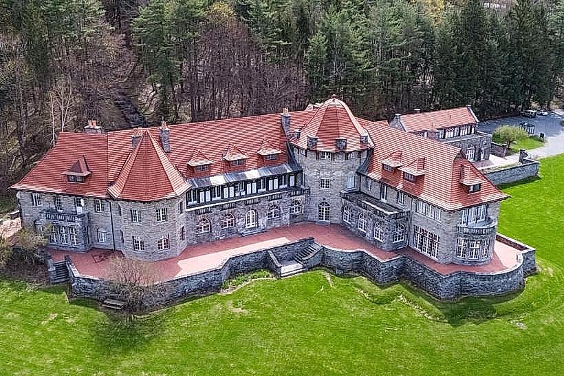 Southern Vermont College Trails