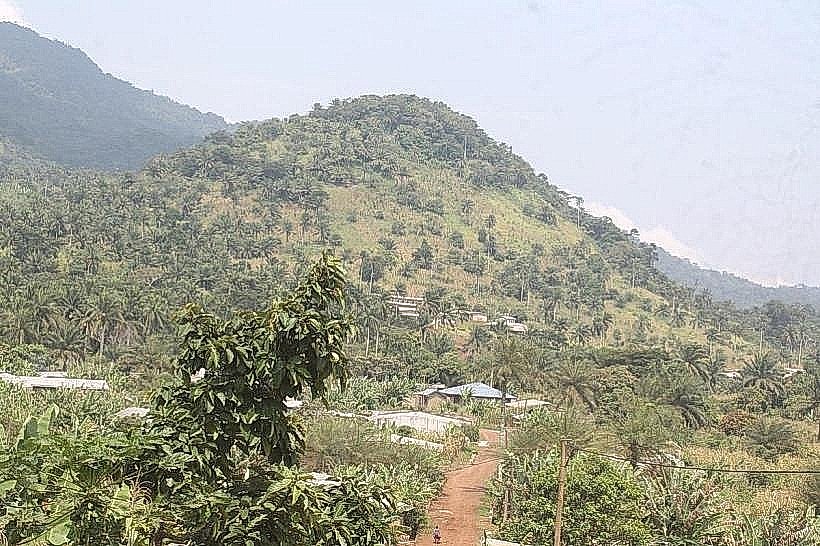 Mount Nlonako