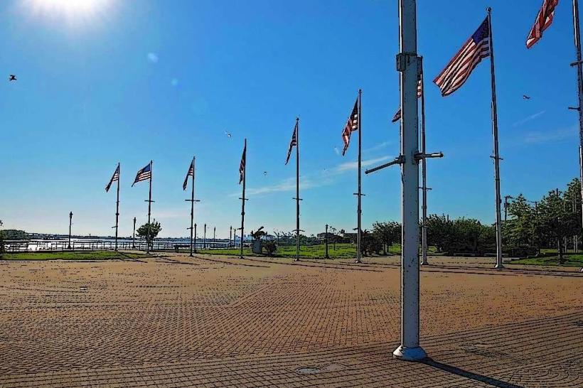 Veteran’s Memorial Waterfront Park