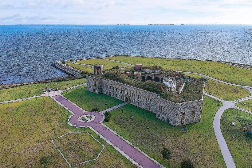 Fort Taber Park