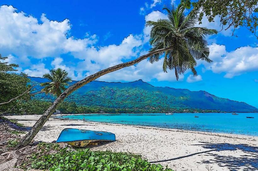 Плажът Beau Vallon