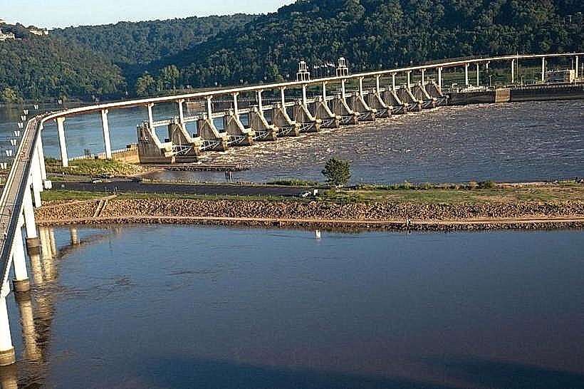 Big Dam Bridge