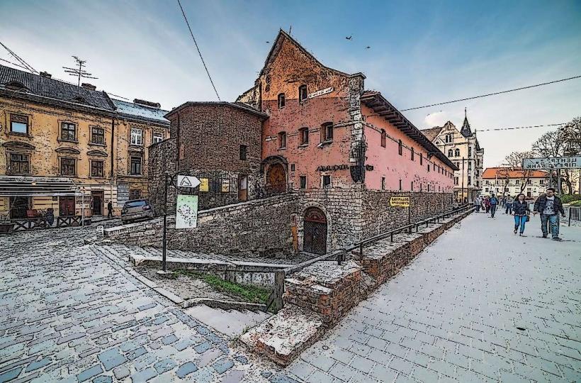 Lviv Arsenal Museum