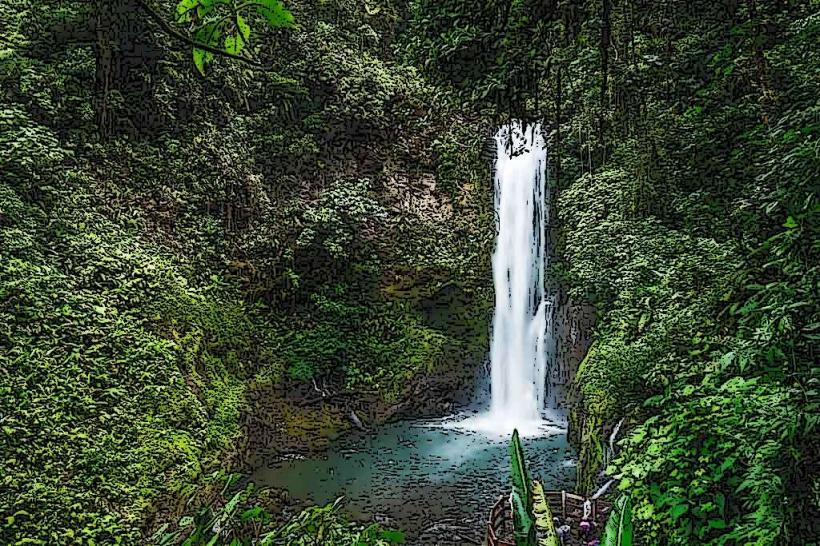 La Paz Waterfall