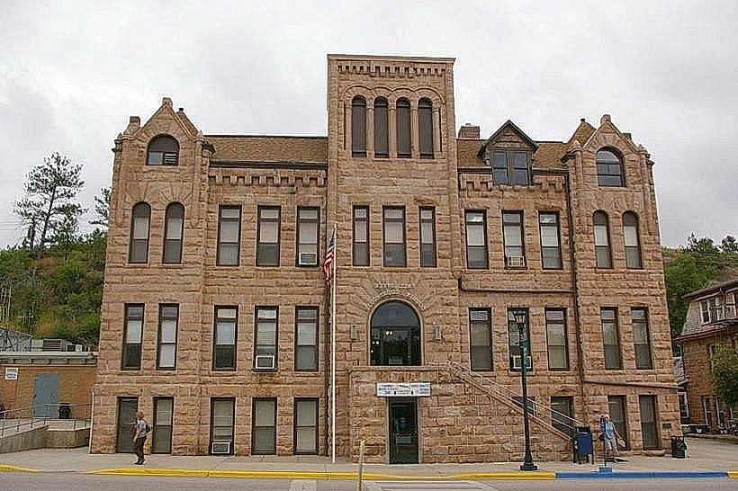 Fall River County Courthouse